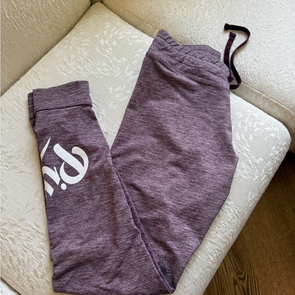 Victoria's Secret PINK Heathered Purple Leggings